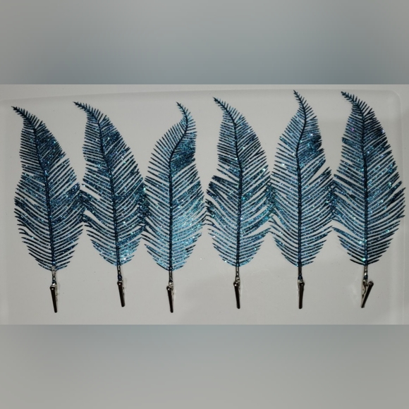 Holiday Time Indoor Decor x6 🌿 leaves - Picture 1 of 5